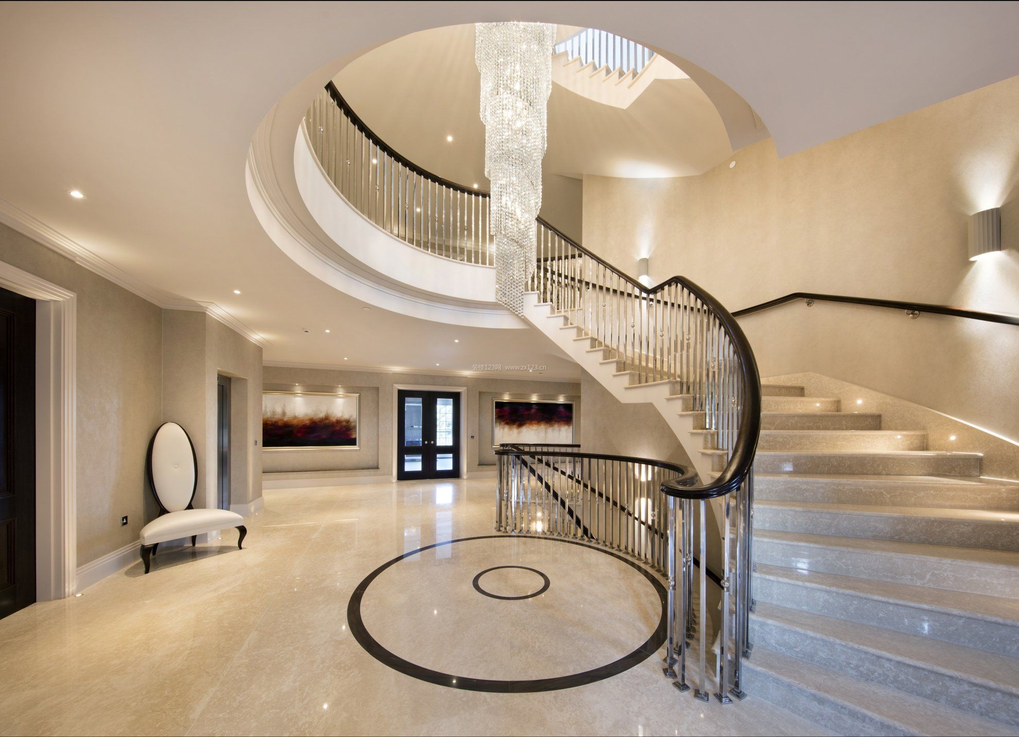 农村别墅旋转楼梯怎么设计 